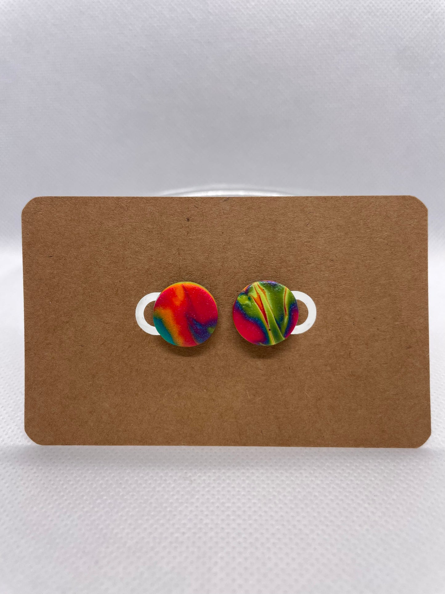 Circle Studs - multicolour