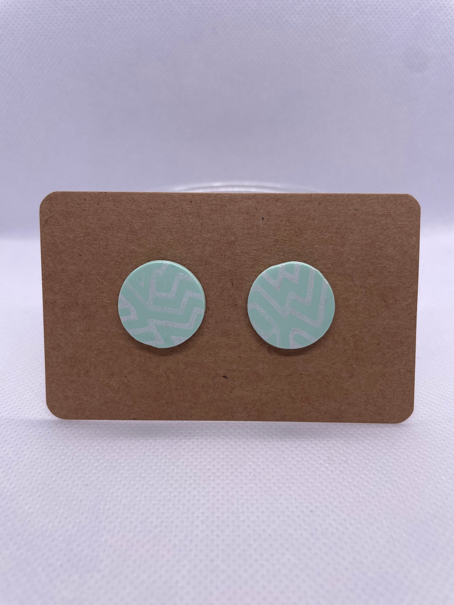 Zig Zag MIDI Studs - pastel aquamarine